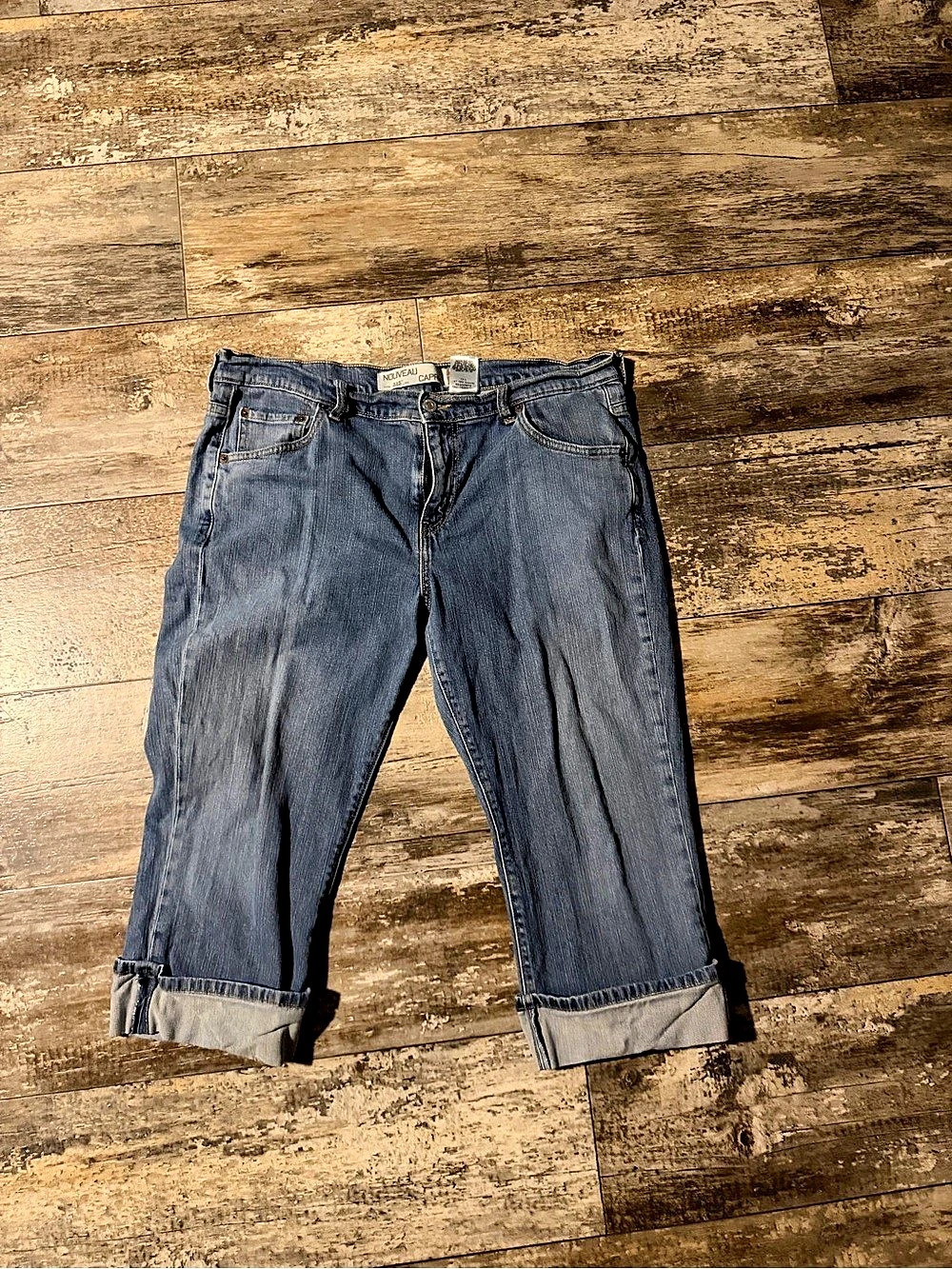 Levi's 515 Nouveau Capri Jeans Women's Straight Leg Jeans in Blue